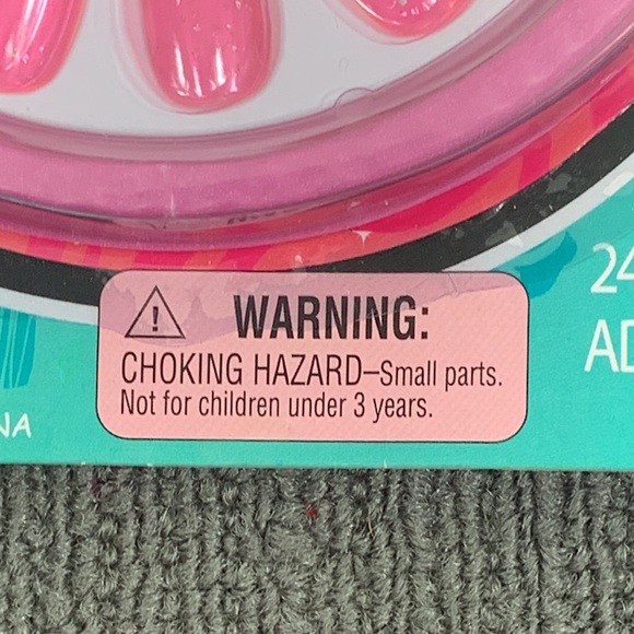 Ja-Ru Glitter Girl Dazzle Nails Stick-On Gems Kid Sized Ages 4+ New - Picture 7 of 12